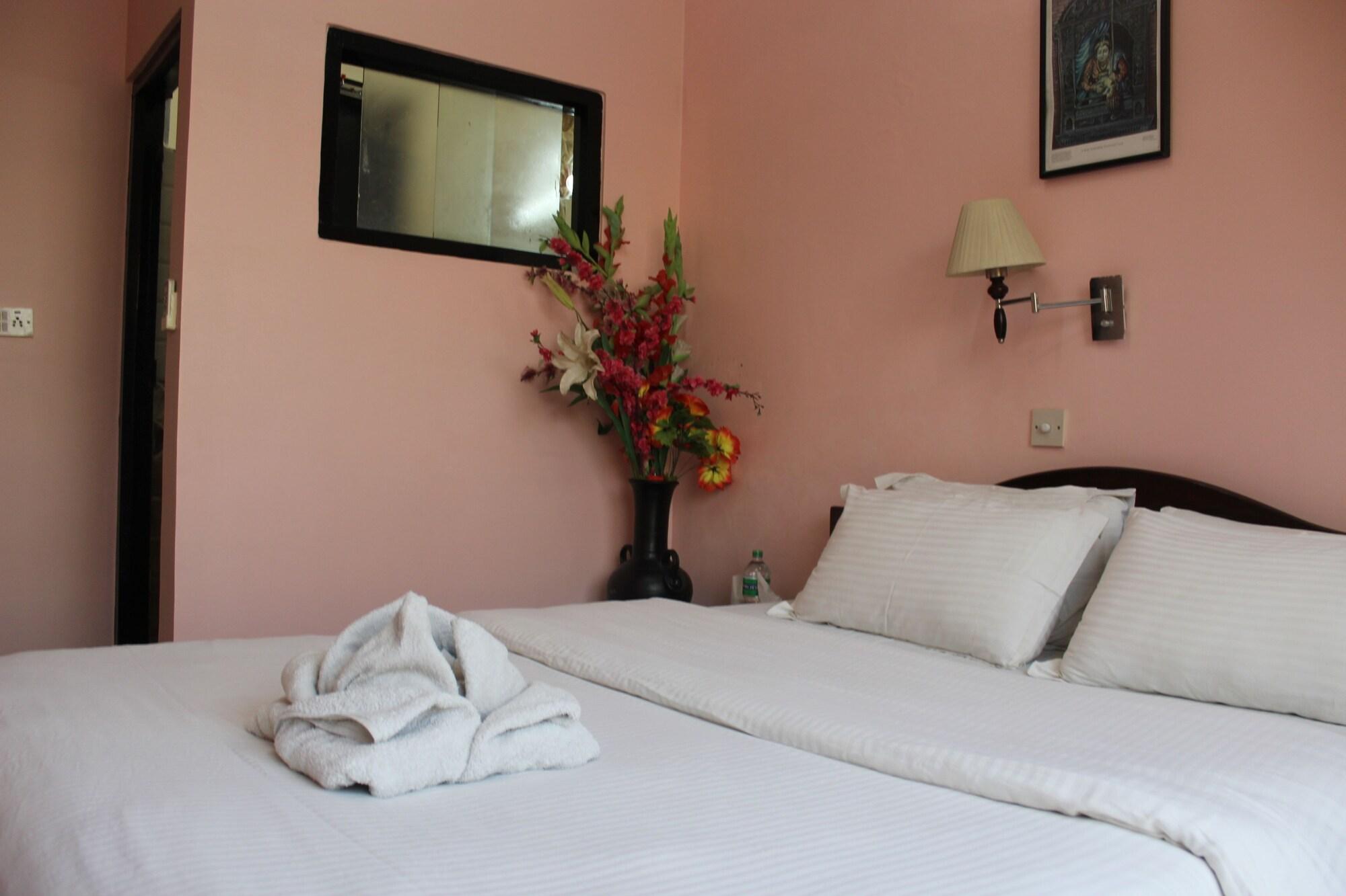 Hotel Buddha Land Kathmandu Buitenkant foto