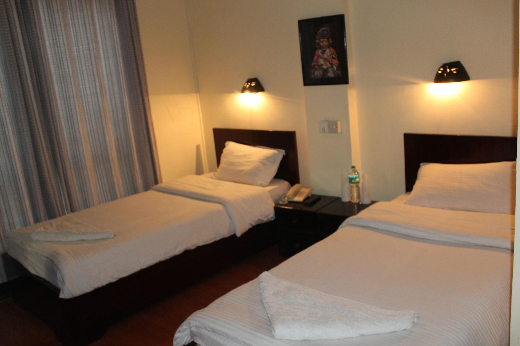 Hotel Buddha Land Kathmandu Buitenkant foto