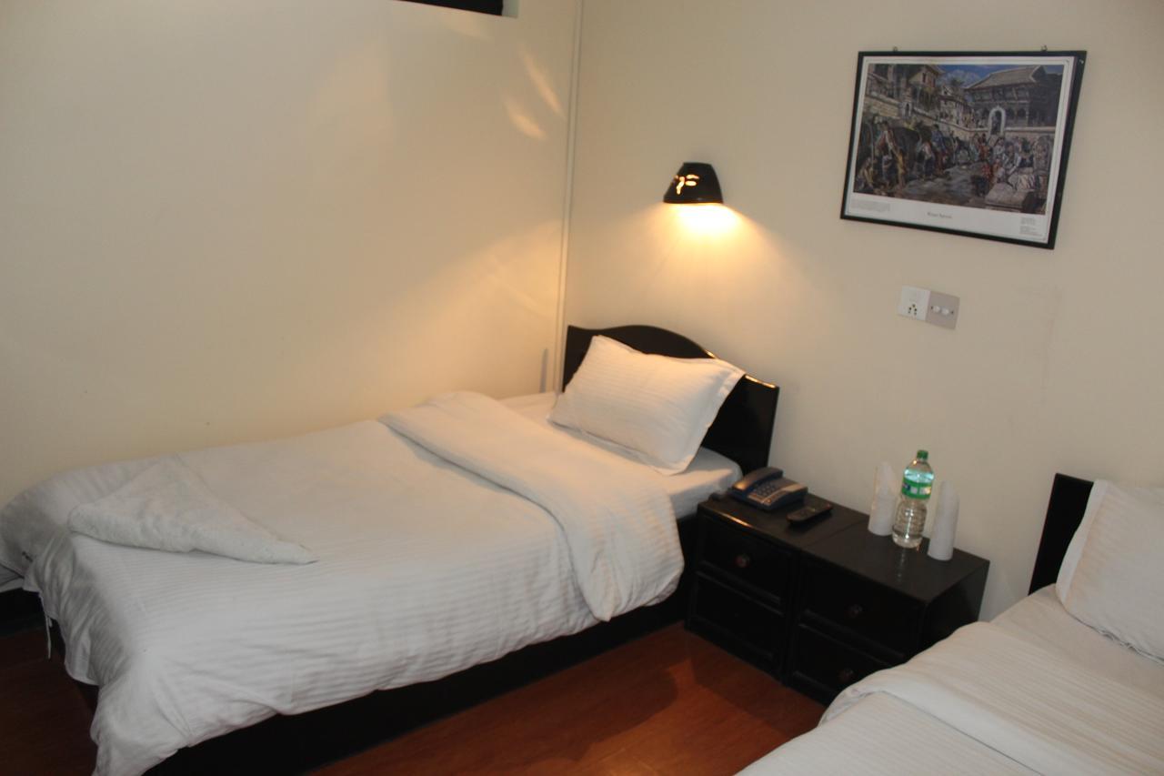Hotel Buddha Land Kathmandu Buitenkant foto