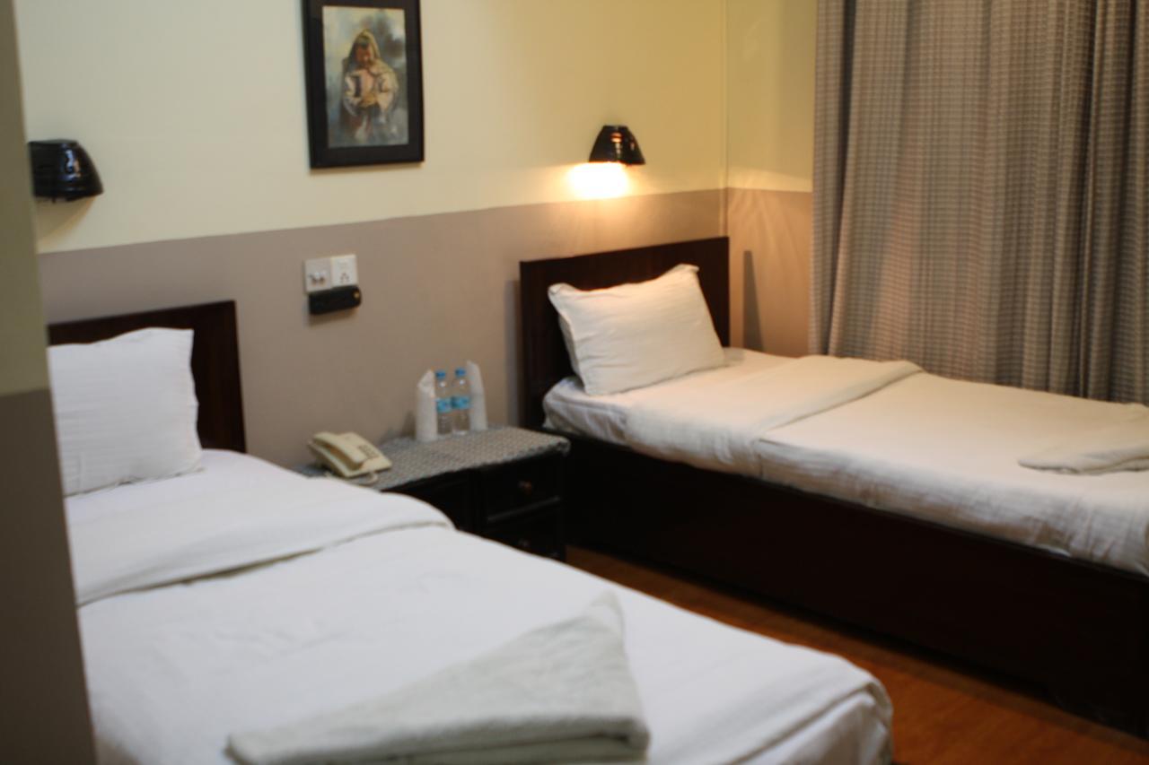 Hotel Buddha Land Kathmandu Buitenkant foto